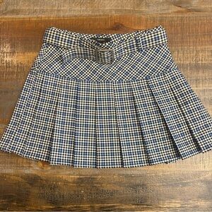 Forever 21 Women’s plaid pleated mini skirt